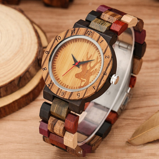 Classic wood and quartz watch