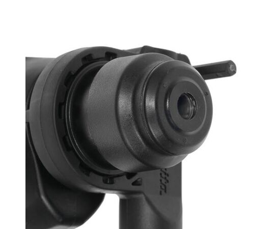  Перфоратор Makita HR 1840 